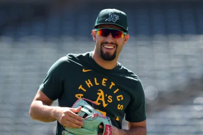 Jonathan Ornelas traded to Milwaukee for cash considerations
