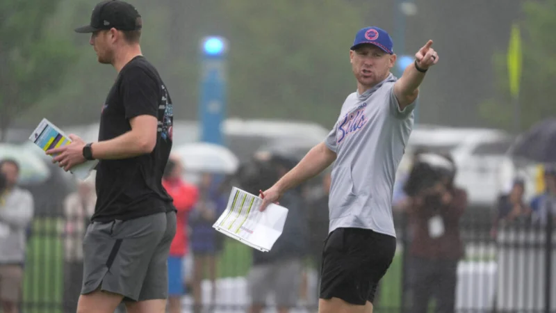 Mecole Hardman Jr. in danger of missing Bills' 53-man roster as preseason pressure builds