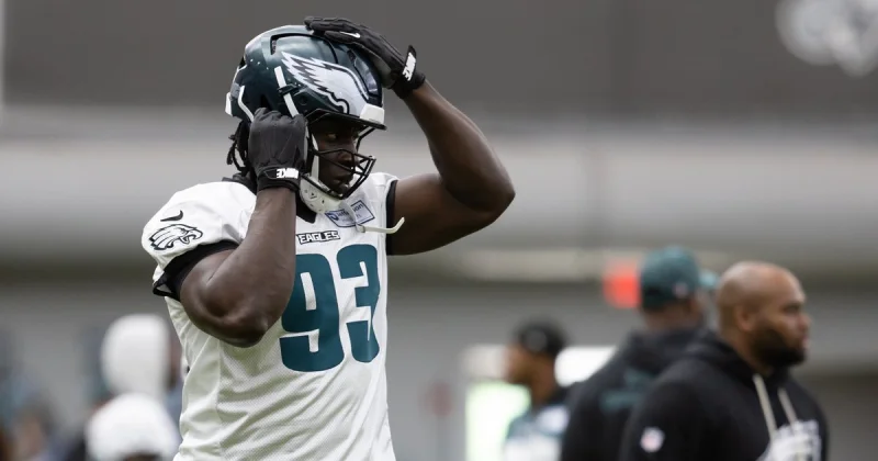 Uar Bernard on the 53-man roster bubble as Eagles weigh IR options