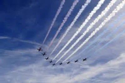 Mark Ellis says Red Arrows Return Uk replaced by Red Barrows in Lyme Regis