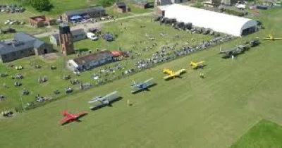 Turbulent Team aircraft damaged at Stow-maries Air Show, pilot injured