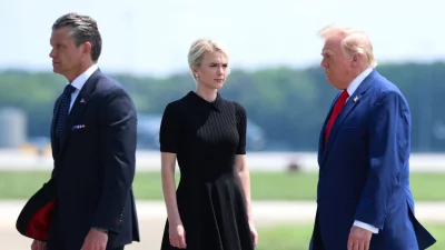 Trump Natalie: Harp joins three aides on backup jet