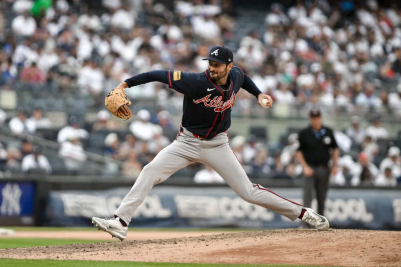 Ray Kerr selected to Braves 40-man roster as Danny Young is designated for assignment