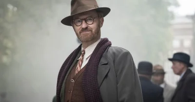 Mark Gatiss reveals Gabriel Book diary before Bookish season 2