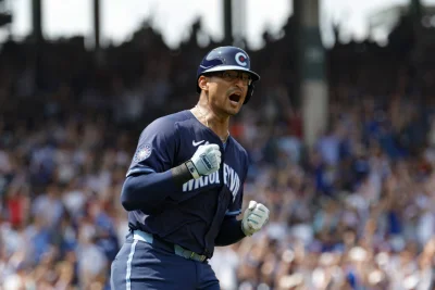 Yankees trade Christian Bethancourt to Pirates for cash considerations