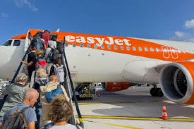 EasyJet ends Leeds Bradford Airport flights after 5 January — Easyjet Lba Flight Cancellations