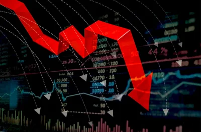 Warren Buffett Warns on 232% Buffett indicator as Motley Fool Stays Invested