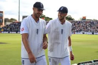 Pakistan Vs England: steady mizzle at Headingley as day two start is delayed