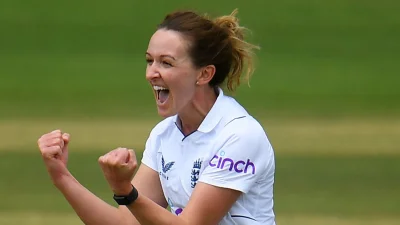 Kate Cross to retire at the end of this season after 21-year Lancashire career
