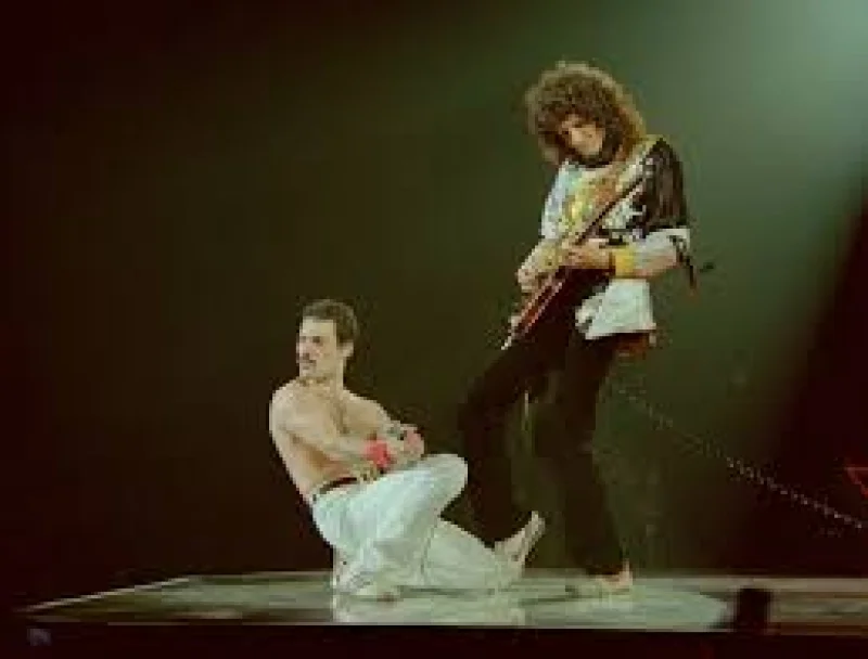 Barry Mitchell Dies at 76 After 13 Queen Gigs — Barry Mitchell Bass Player Passes