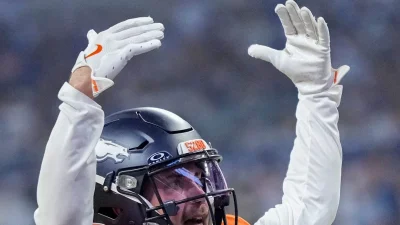Riley Moss emerges in Broncos camp as Denver's secondary starts to take shape