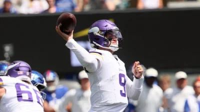Carson Wentz and J.J. McCarthy show why Minnesota’s quarterback plan looks badly out of sync
