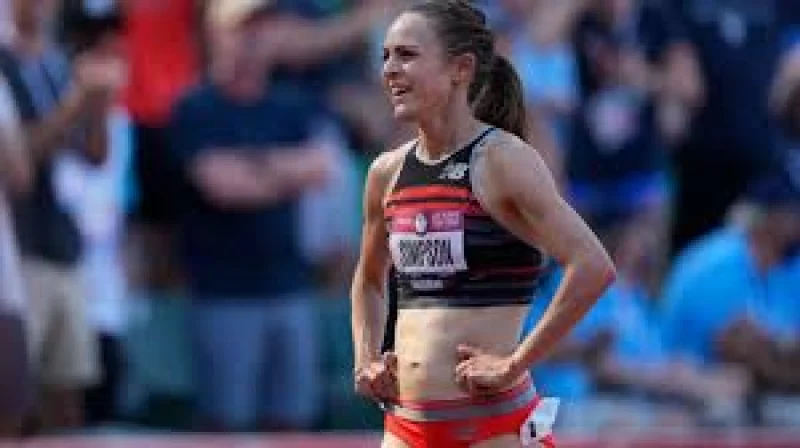 Jenny Simpson Runner collapses after 5:29 mile pacing effort at Raleigh event