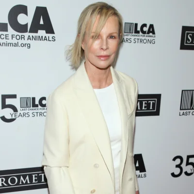 Kim Basinger Steps Out Makeup-Free in Beverly Hills at 72