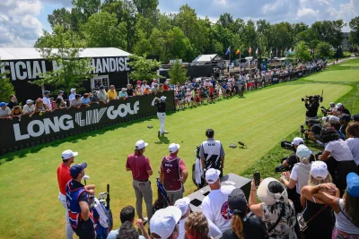 Richard T. Lee leads by one at 11-under in Liv Golf Indianapolis