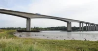 Suffolk Police close Orwell Bridge in both directions on A14
