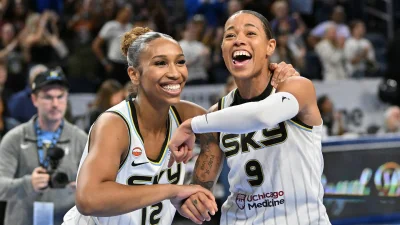 Sydney Taylor's game-winning three-pointer lifts Chicago Sky Players in 73-70 win