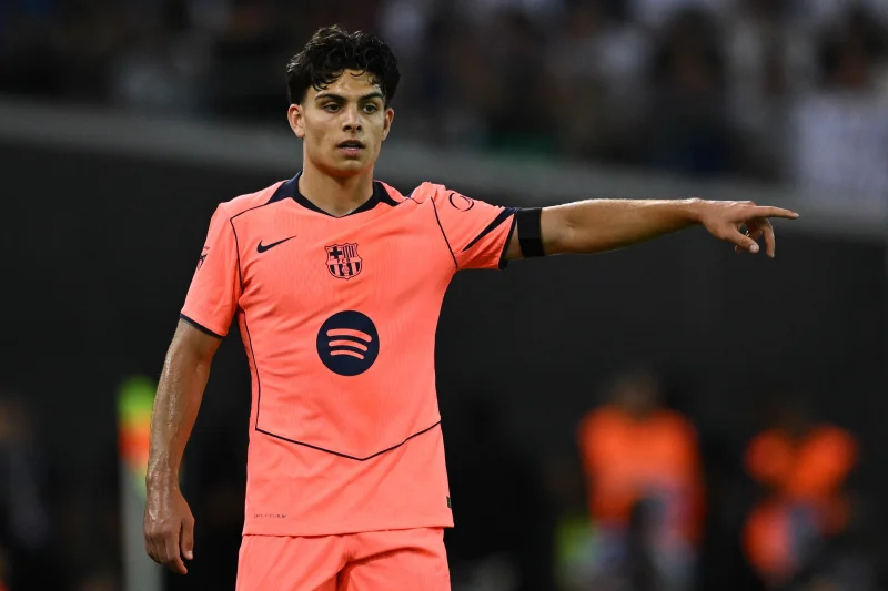 Xavi Espart could start against Elche after Hansi Flick’s preseason midfield gamble