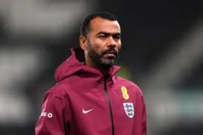 Ashley Cole leaves England Under-21 role after five years as coaching career turns another page