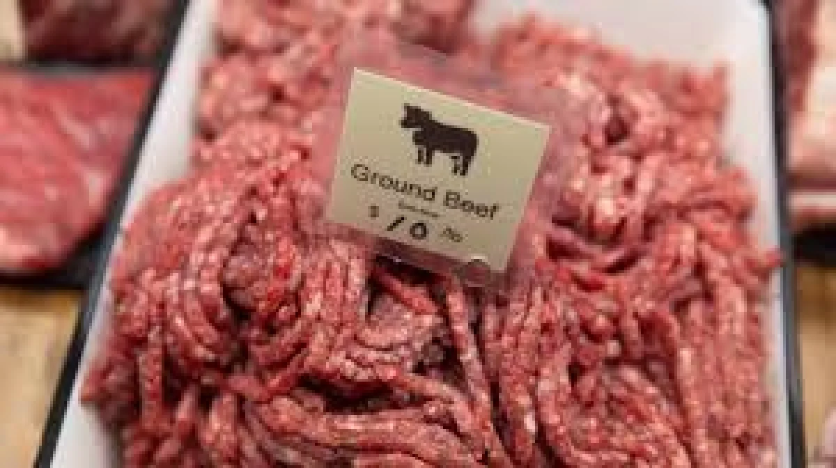Trump Seeks 300,000 Metric Tons of Ground Beef at 25% Discount