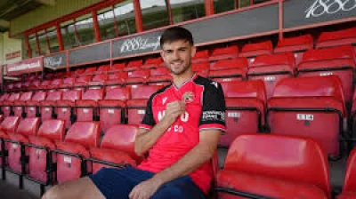 Walsall sign 24-year-old James Furlong on one-year deal