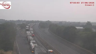 Traffic Wales says A55 Traffic closed between J24 and J23A