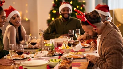 Keir Starmer backs Boxing Day shift to Monday, December 28