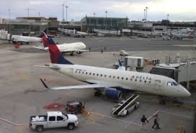 Delta Pilot Il flight diverts to Detroit after captain says he is ill