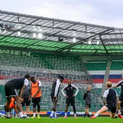 Rapid Wien Vs Hearts: 2-2 first leg leaves Hearts needing result in Vienna as Wouter Vrancken demands the next step