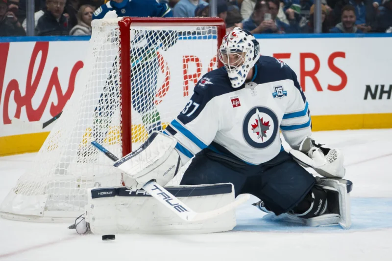 Connor Hellebuyck requests trade from the Jets as Winnipeg faces a new offseason question