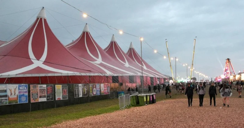 Creamfields Weather: Creamfields allows 80,000 campers stoves