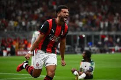 AC Milan 2-0 Venezia after Redouane Halhal own goal — Ac Milan Vs Venezia Fc Standings