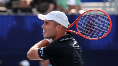 Benjamin Bonzi beats Van de Zandschulp 7-6 (5), 6-4 to reach Winston-Salem semifinals
