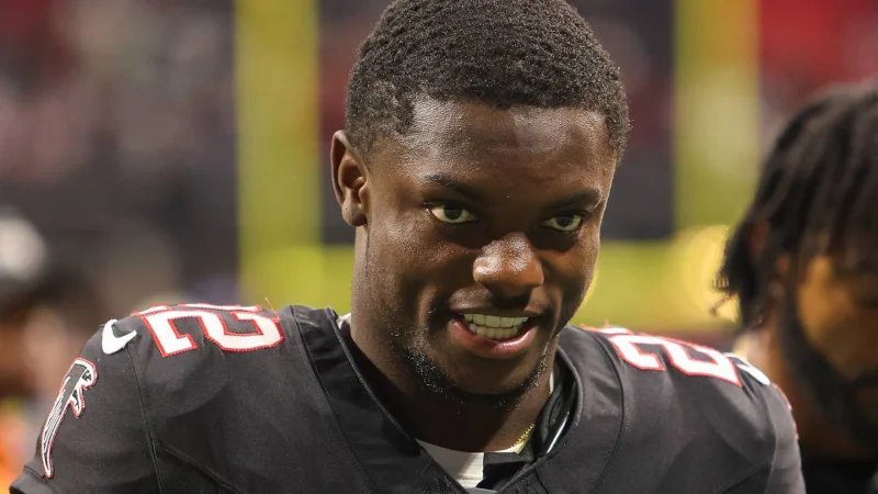 Clark Phillips Iii back at full-go as Falcons roster battle heats up