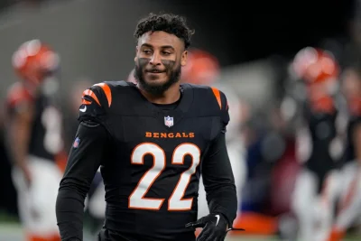 Bills release Geno Stone after $1.4MM deal
