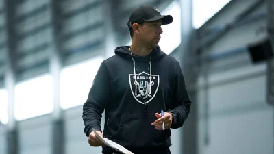 Raiders face 53-man roster deadline after 18-12 preseason loss — Raiders 53-man Roster decisions start now