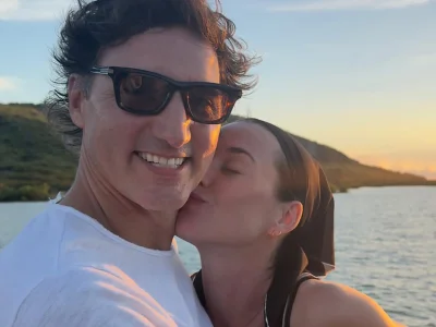 Katy Perry Orlando Bloom Split: Katy Perry Leads 31-Song IMAX Release