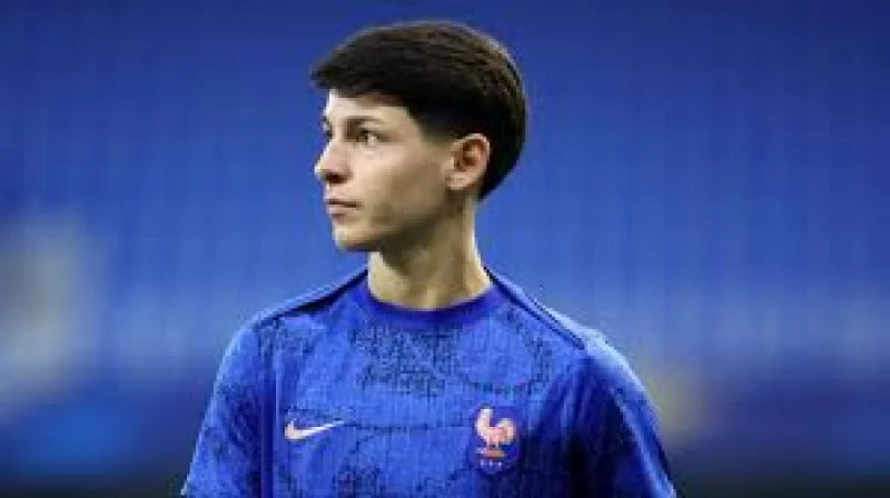 Arsenal’s deadline-day move for Elisa De Almeida is exactly the kind of no-nonsense signing their injury-hit defence needed — Elisa De Almeida