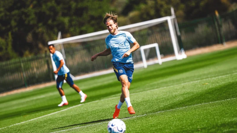 Mathias Jensen ruled out as Keith Andrews gives Brentford Vs Sunderland team news update
