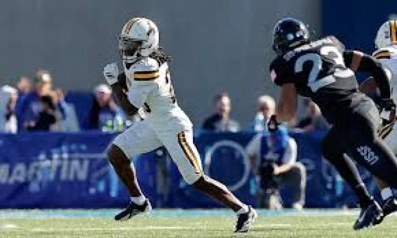 Week 0 College Fantasy Football takeaways: Cam Cook in the mix as Micah Ford and Beau Pribula set the pace