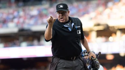 Doug Eddings ejects Oli Marmol after hat dispute involving Hancel Rincon