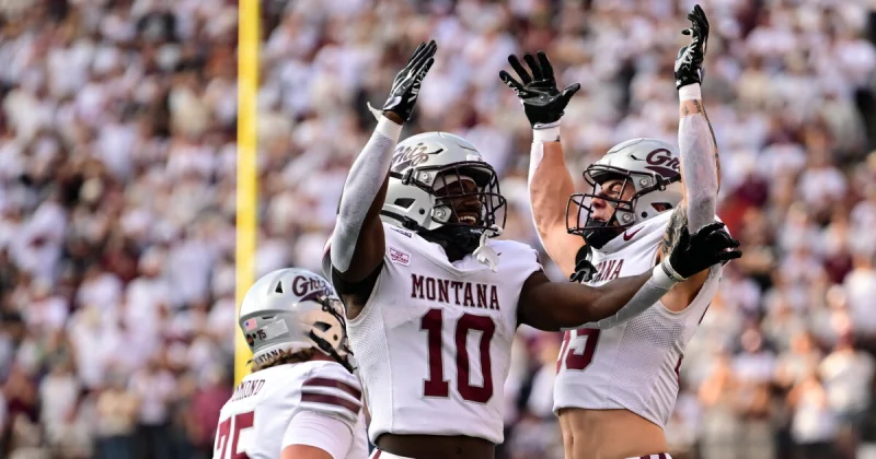 No. 3 Montana Hosts Drake After 535-Yard Passing Game by the Bulldogs — Drake Vs Montana