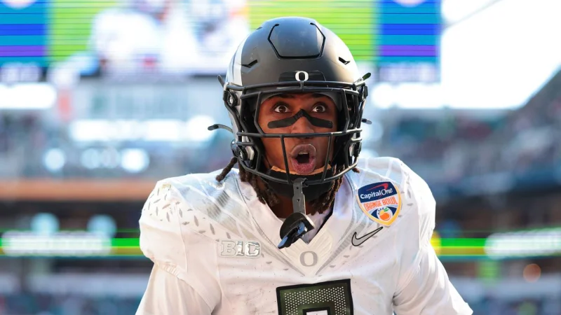 Jamari Johnson calls Kendre Harrison "the alien" — and Oregon's tight end room might be cooking up something dangerous