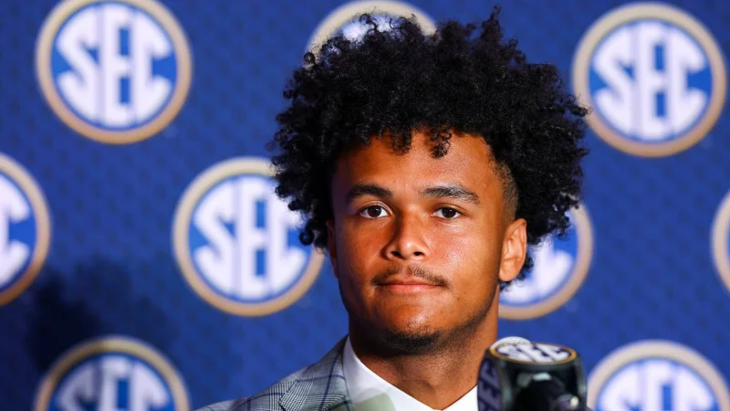 Kenny Minchey’s first college start is here — and Will Stein clearly thinks Kentucky has a quarterback ready to go