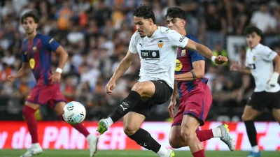 Barcelona’s perfect start meets Valencia’s search for a first win — Valencia Cf Vs Barcelona