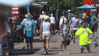 Thousands of fans flock to Darlington Raceway for Labor Day weekend — Nascar Race draws a full holiday crowd