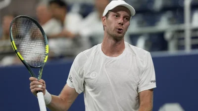 Botic van de Zandschulp survives 4-hour, 29-minute grind to stay alive at the US Open — Razor Shell