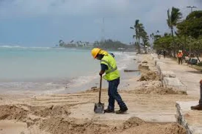 Rick Blangiardi says Honolulu resumes Wednesday after Hurricane Lowell, Kauai, Hawaii