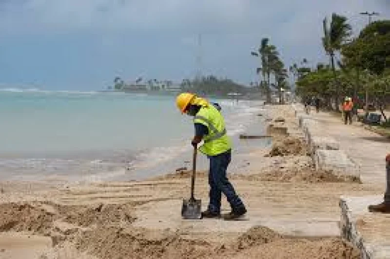 Rick Blangiardi says Honolulu resumes Wednesday after Hurricane Lowell, Kauai, Hawaii