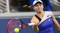 Naomi Osaka Us Open Fashion fades as Rybakina wins 6-1 6-4